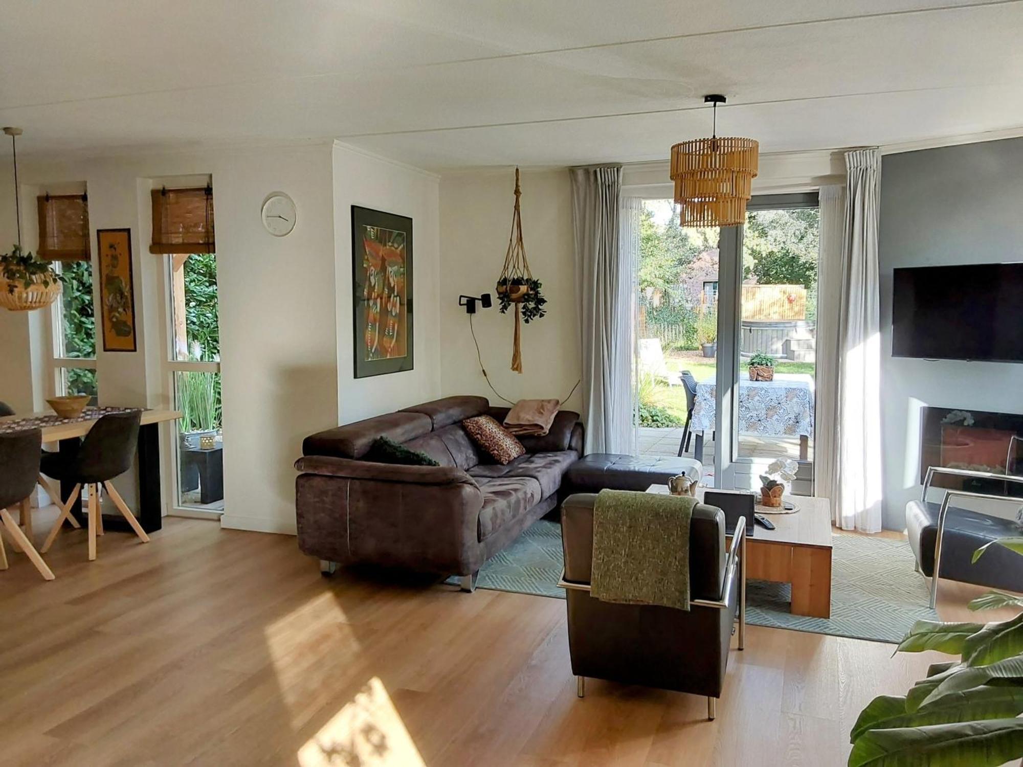 Rumah Senang Wellness Met Hottub En Tuin Ewijk Экстерьер фото